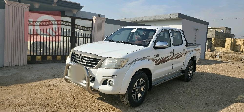 تويوتا هايلوكس